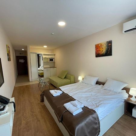 Premier Fort Beach - Premium Apartments Sveti Vlas Eksteriør billede