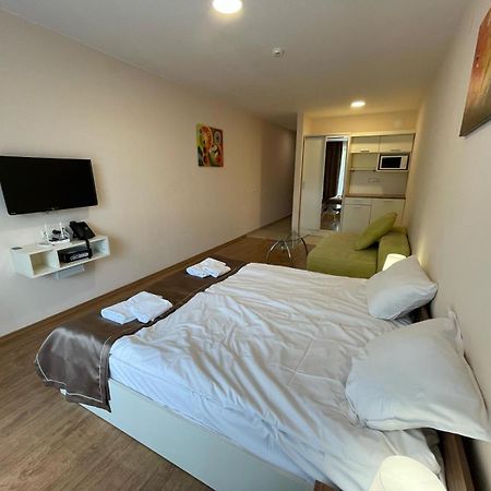 Premier Fort Beach - Premium Apartments Sveti Vlas Eksteriør billede