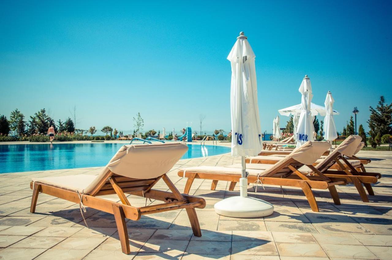 Premier Fort Beach - Premium Apartments Sveti Vlas Eksteriør billede