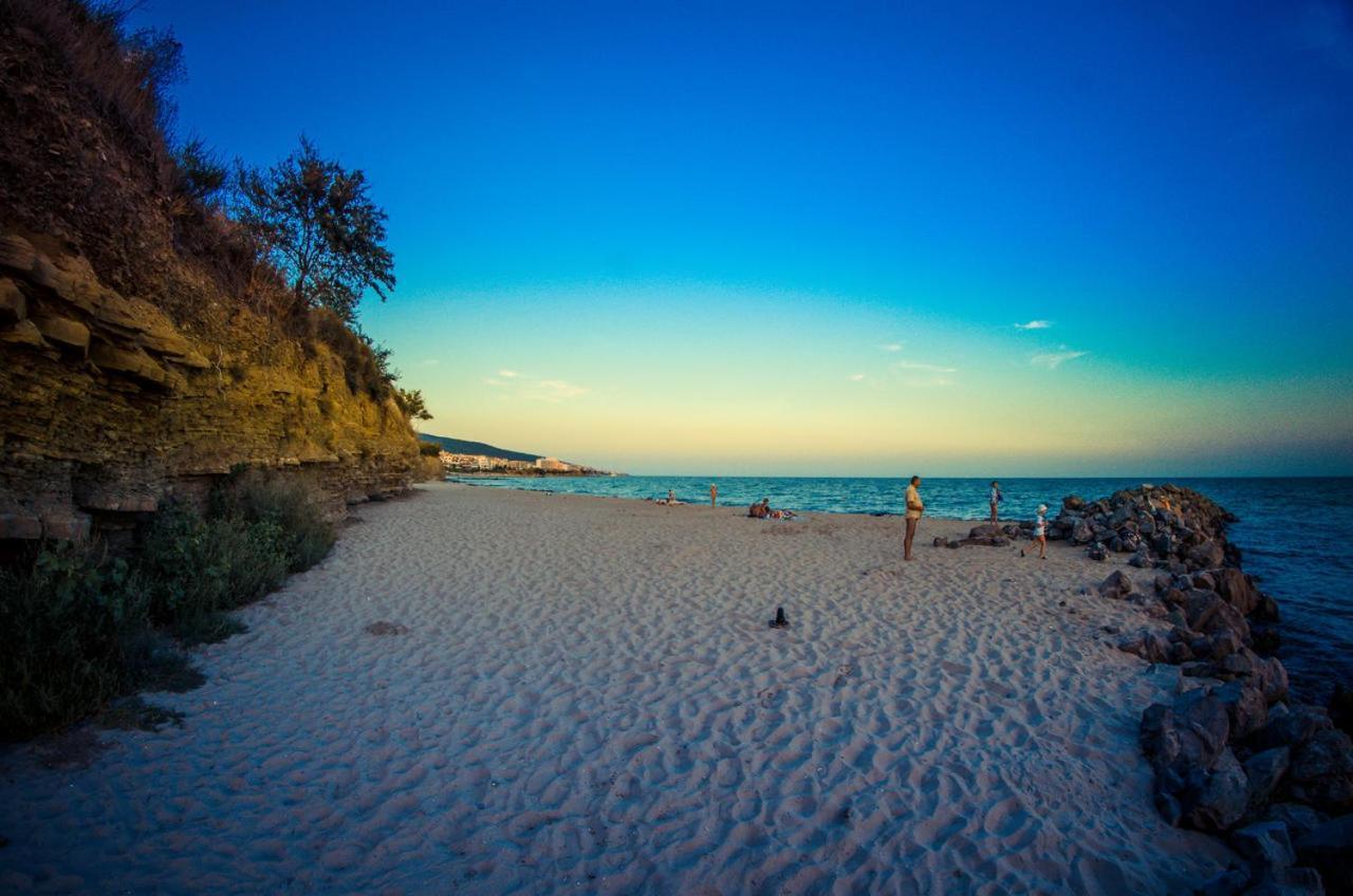 Premier Fort Beach - Premium Apartments Sveti Vlas Eksteriør billede