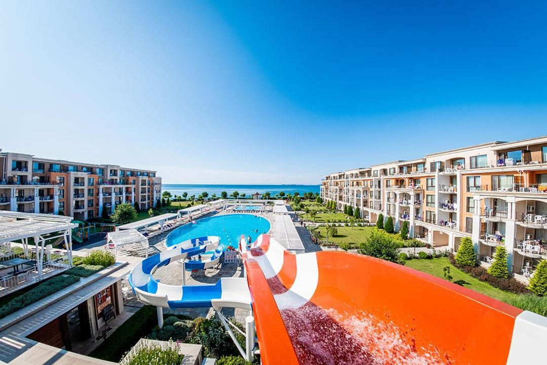 Premier Fort Beach - Premium Apartments Sveti Vlas Eksteriør billede