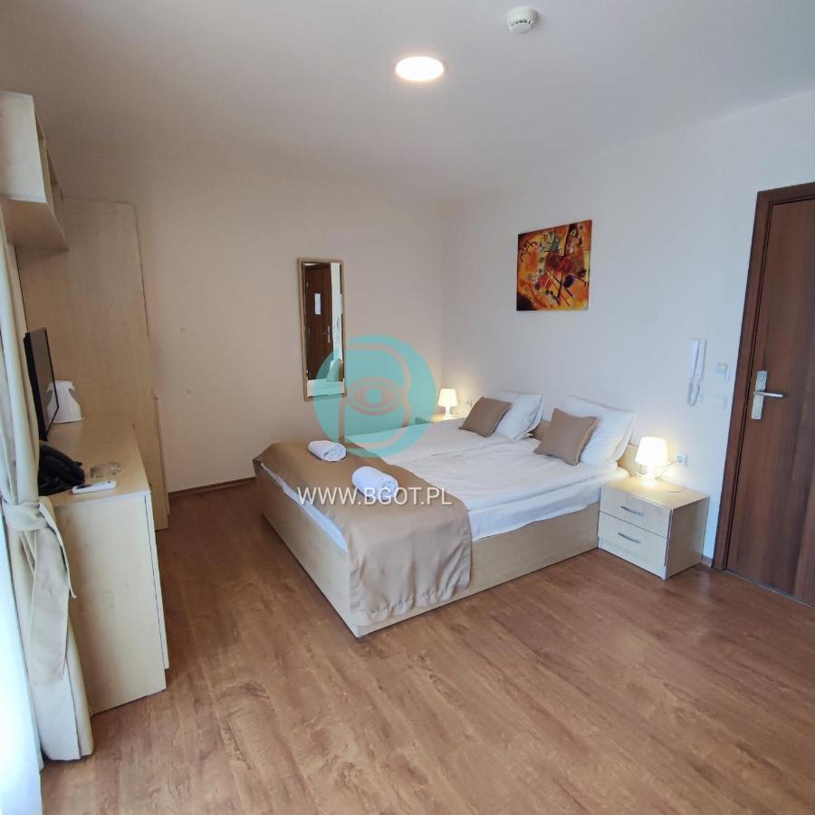 Premier Fort Beach - Premium Apartments Sveti Vlas Eksteriør billede