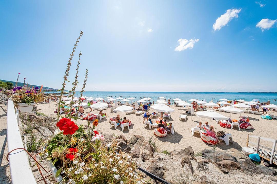 Premier Fort Beach - Premium Apartments Sveti Vlas Eksteriør billede