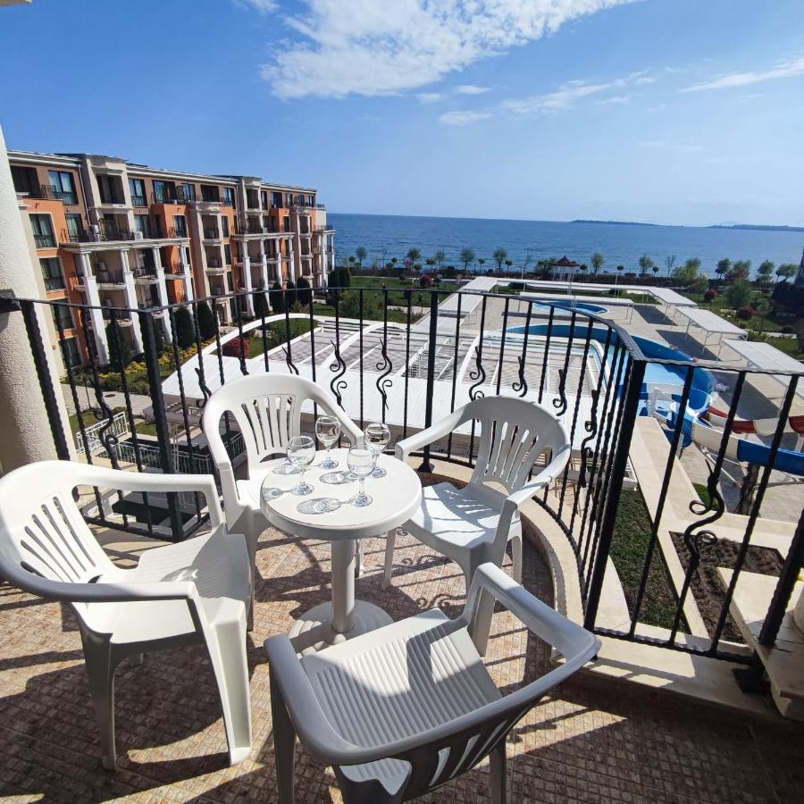 Premier Fort Beach - Premium Apartments Sveti Vlas Eksteriør billede