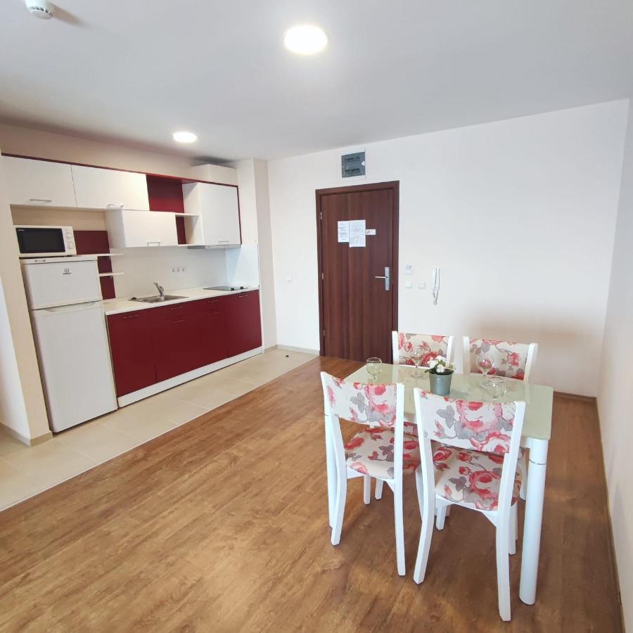 Premier Fort Beach - Premium Apartments Sveti Vlas Eksteriør billede