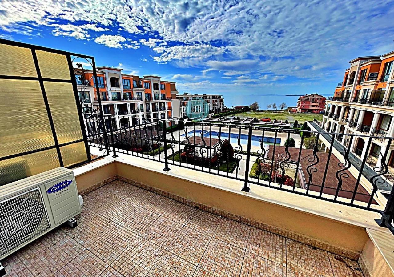Premier Fort Beach - Premium Apartments Sveti Vlas Eksteriør billede
