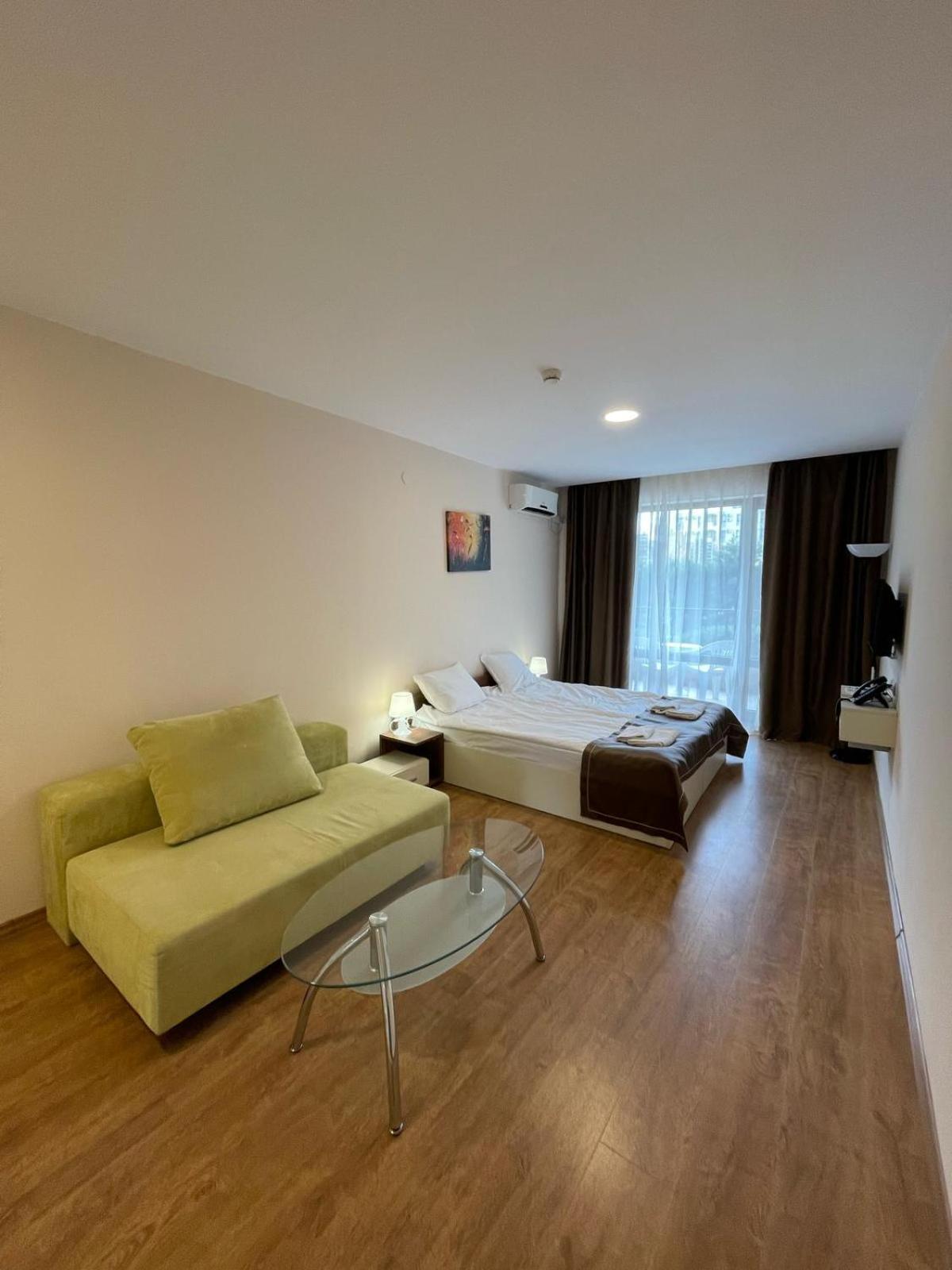 Premier Fort Beach - Premium Apartments Sveti Vlas Eksteriør billede